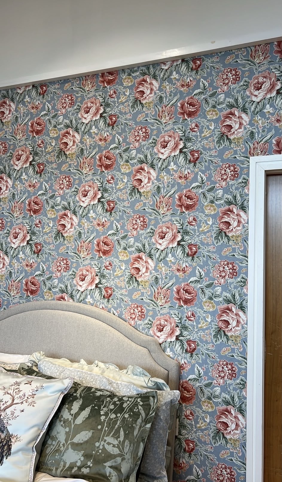 Wallpapering 2
